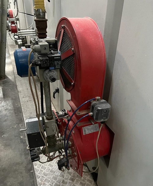 R-551