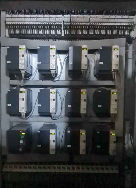 R-551